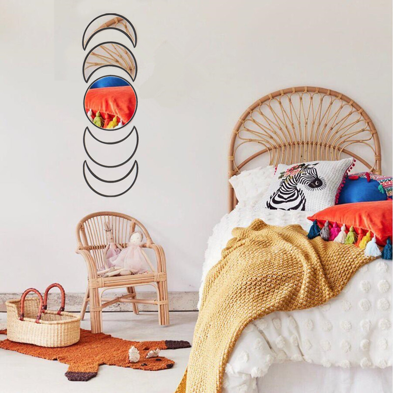 Κρεμαστός καθρέφτης σε σκανδιναβακό στιλ με φάση φεγγαριού – ξύλινο πλαίσιο, ακρυλικός φακός, διακόσμηση για ξενοδοχεία/ξενών, εκτύπωση λογότυπου, δυνατότητα παραμετροποίησης