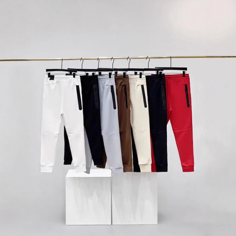 Férfi pamut kötött sport- és edző nadrág, szűk szabás, 350 g/m² anyag, őszi szezon