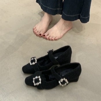 Γυναικεία παπούτσια Μέρι Τζέιν με τετράγωνη μύτη, μάλλινο επάνω μέρος, ριγέ μοτίο, μεσαίο τακούνι 3–6 cm