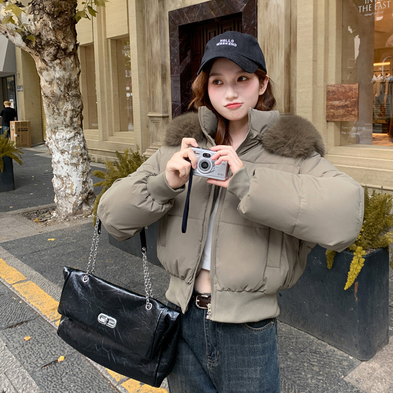 Пухено яке с качулка, дебело и топло, пълнеж от патеши пух, Milk Silk плат, къса дължина