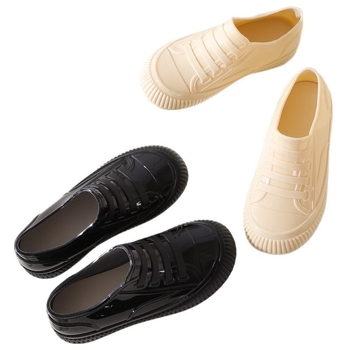 Ženske kišne cipele - PVC gornji dio, Slip-On dizajn, niski šev, plosnata peta, proljeće