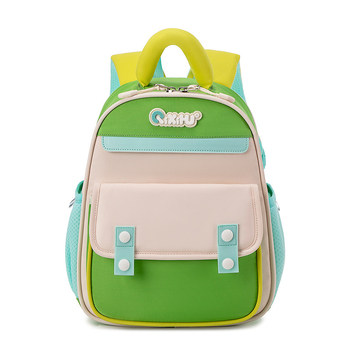 Detský ultraľahký batoh z polyesteru, priedušný, vodeodolný, s krivými ramennými popruhmi