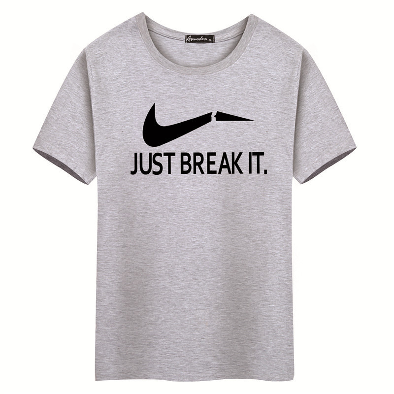 Muško pamučno T‑shirt s kratkim rukavima, udoban kroj, okrugli izrez, s motivom osmijeha