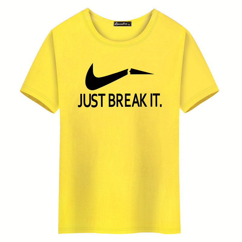 Muško pamučno T‑shirt s kratkim rukavima, udoban kroj, okrugli izrez, s motivom osmijeha