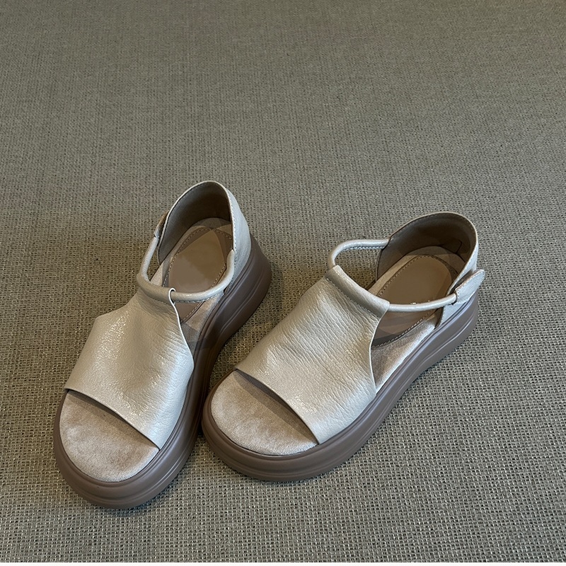 Ρωμαϊκά σανδάλια με άνω μέρος από υπερ ίνες, σόλα από αφρό καουουκ, κλείσιμο Velcro, στρογγυλός δάχτυλο - Καλοκαίρι 2025