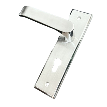 Încuietoare pentru uși interioare cu mâner – oțel inox, model HW111-G22, montaj pe suprafață, încuire cu cheie (HW111-G22; oțel inox; montaj pe suprafață; încuire cu cheie)