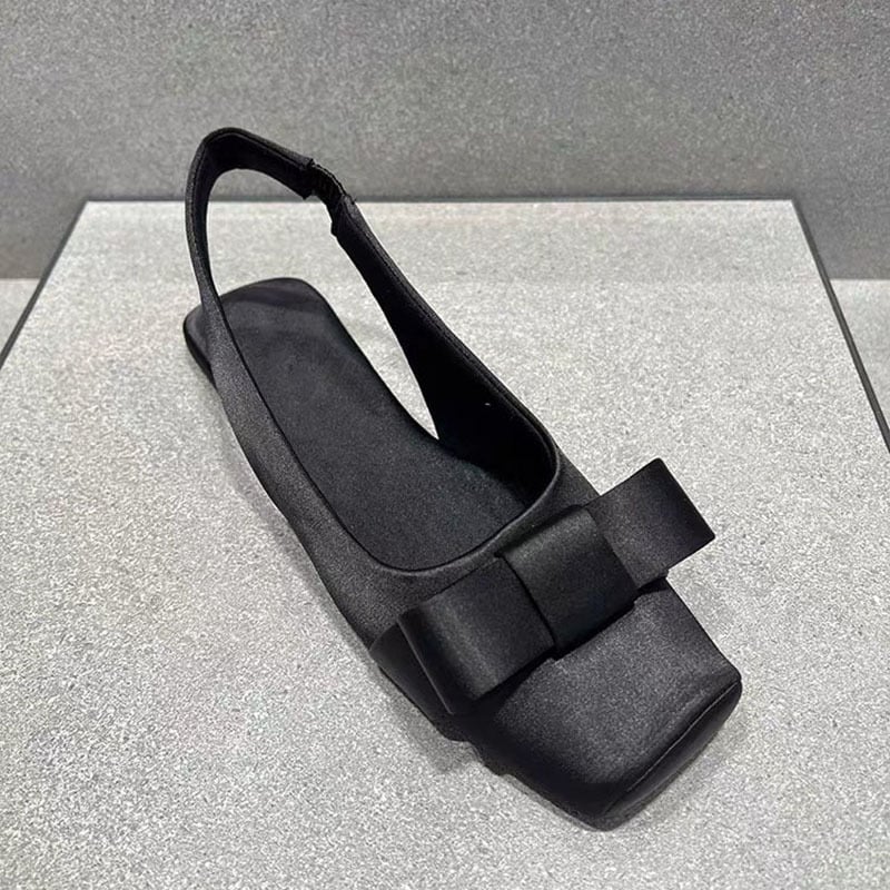 Σανδάλια μιούλ με τετράγωνη μύτη από μετάξι – χαμηλό τακούνι, σόλα από καουτσούκ