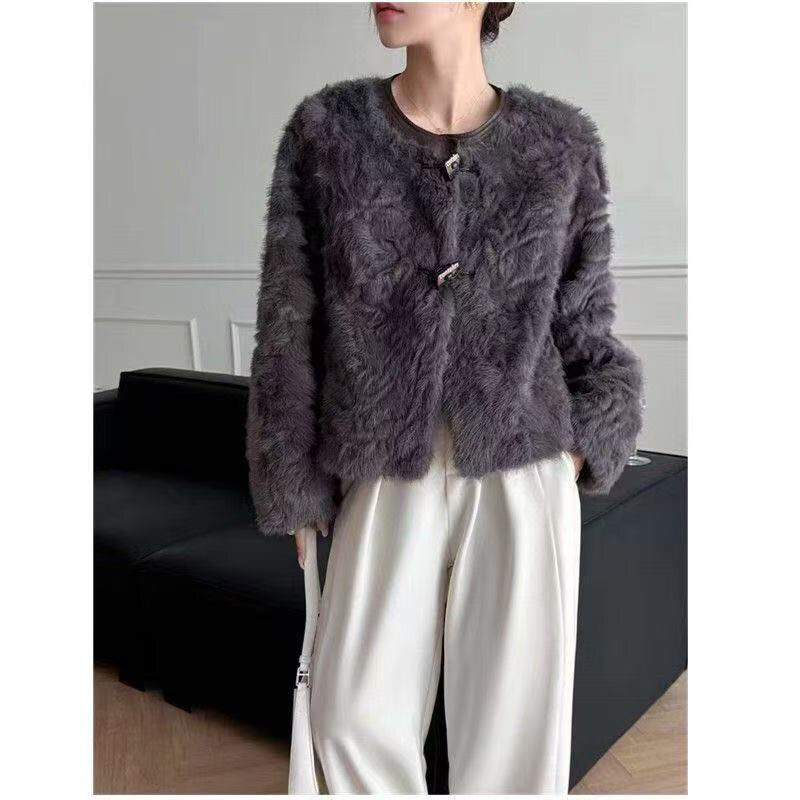 Ženski kaput od Mink Velvet - okrugli izrez, ultrakruta duljina ≤40 cm, jesen-zima 2025