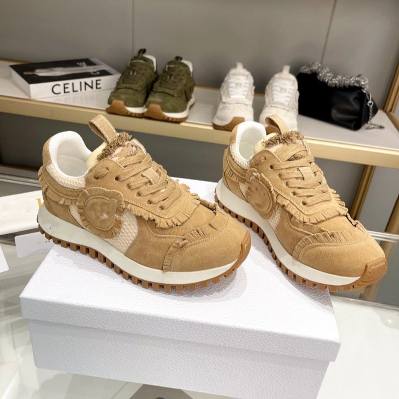 Γυναικεία δερμάτινα sneakers με χαμηλό προφίλ, επάνω μέρος από δέρμα, εσωτερικό από δέρμα, σόλα από καουτσούκ, αναπνέοντα και ελαφριά