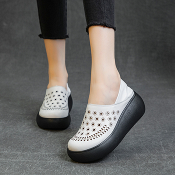 Γυναικείες ρωμαϊκές σάνδαλες από γνήσιο δέρμα, με φαρδιά σόλα, κλινοειδές τακούνι, στρογγυλό μπροστινό μέρος, EVA σόλα