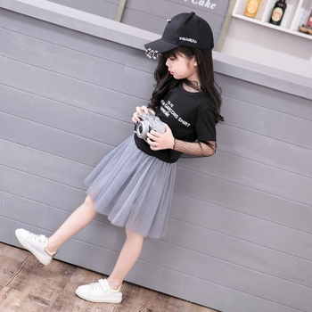 Fustă pentru fete din plasă, în linie A cu bretele, plisată, bumbac 91–95%