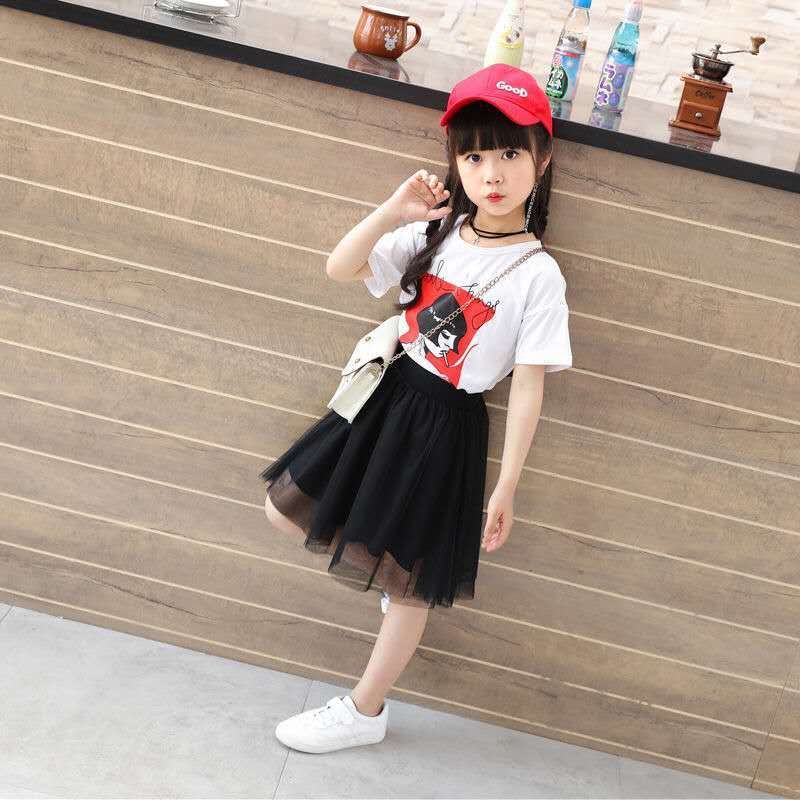 Fustă pentru fete din plasă, în linie A cu bretele, plisată, bumbac 91–95%