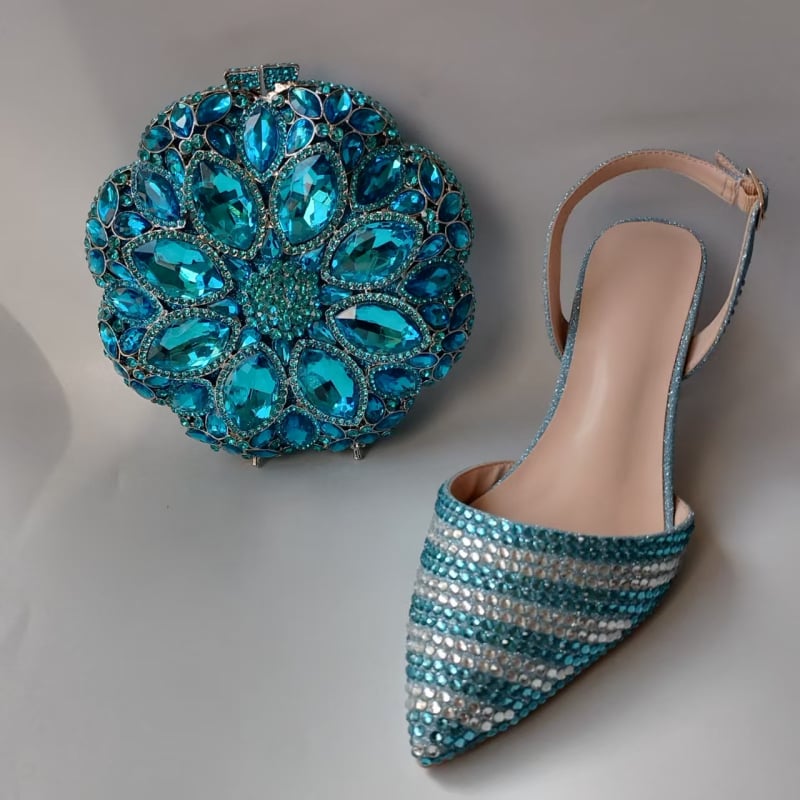 Πέδιλα Cherish Fate με καπάκι δακτύλου — μυτερός μπροστινός, φτέρνα σε σφήνα 3–6 εκ, αγκράφα, καουτσούκ σόλα