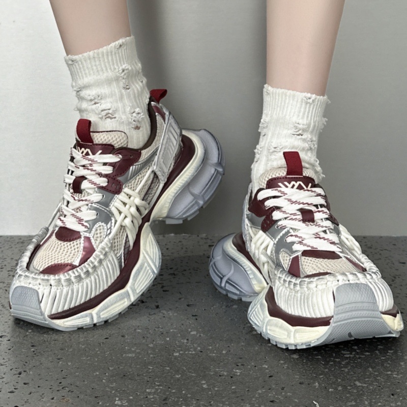 Muške tenisice tipa dad shoes sa debelim retro potplatom, prozračnim mrežastim gornjim dijelom, gornji dio od mikrovlakana, gumena potplata, prednje vezanje, okrugli vrh