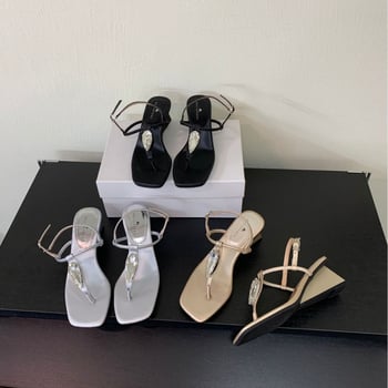 Γυναικεία σανδάλια με σφήνα, τετράγωνη μύτη, λουρί μεταξύ δαχτύλων, PU επάνω μέρος, καουτσούκ σόλα