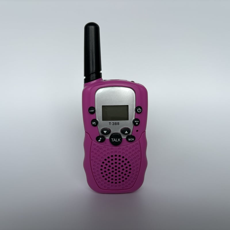 Detské walkie-talkie T-388, 400-470MHz, 0,5W, dosah 1,5–3km, 4× AA batérií, s displejom