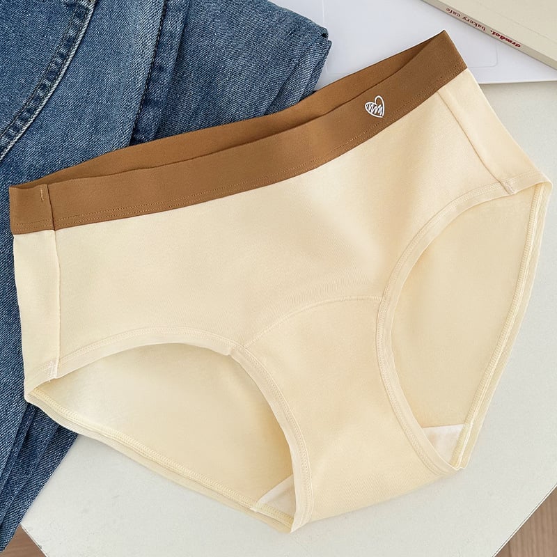 Női lélegző pamut alsónemű, középmagas derék, kötött anyag, 100% pamut az ágyék területén, fő anyag 90–95% pamut