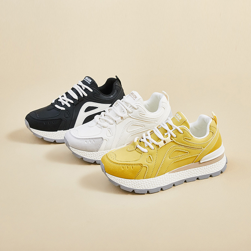 Ženske dad shoes, gornji dio od sintetičke kože, niski kroj, zaobljeni vrh, vezanje šnurkama