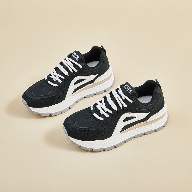 Ženske dad shoes, gornji dio od sintetičke kože, niski kroj, zaobljeni vrh, vezanje šnurkama