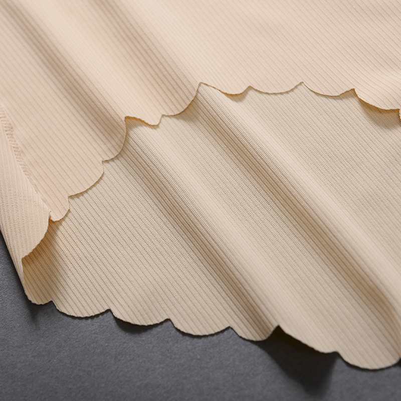 Ženske gaćice od Ice Silk s ribastim uzorkom, pamuk u preponi, srednji struk, glavna tkanina: najlon 70–80%