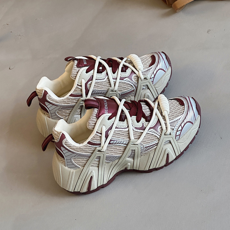 Dad shoes, debela platforma 6–8 cm, prozračni gornji dio od mreže, vezanje šnurnama, gumena potplata, za odrasle žene