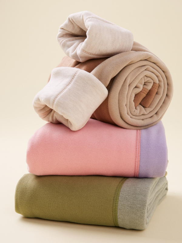 Gyerekeknek készült meleg nadrág őszre-télre, uniszex, flís bélés, magas derekú, pamutkeverék 41,8%.