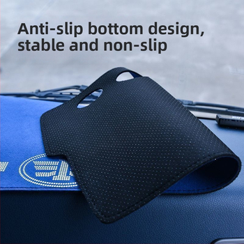 Matrica palubnej dosky pre verziu Auman GTL – semi suede dekoratívna slnečná ochrana, jednofarebný vzor, s logom, kód produktu 8H5576956063Z3