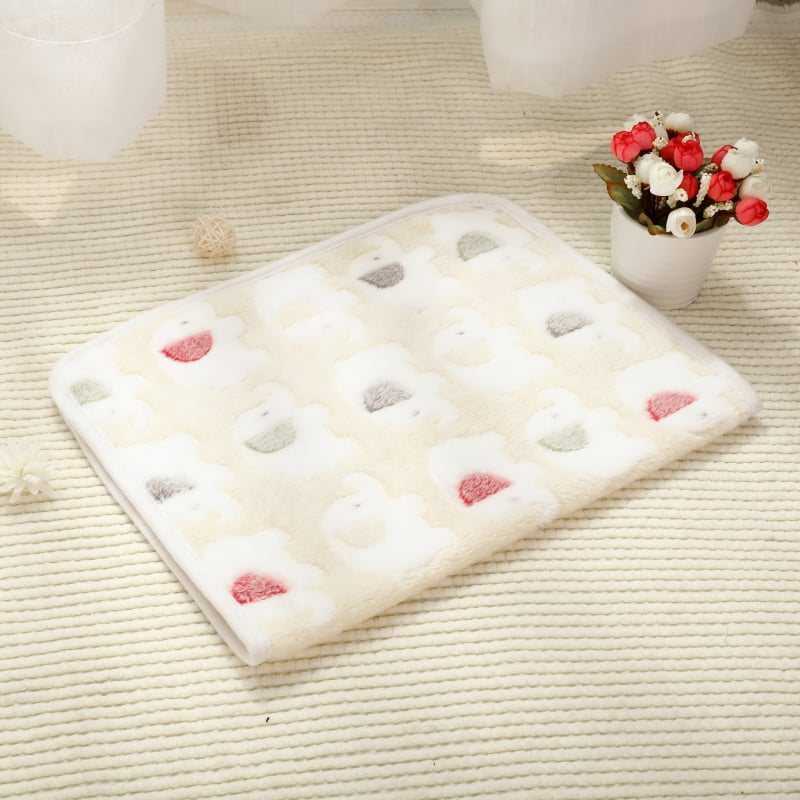 Легло за кучета от корал флис, вътрешно ползване през всички сезони, запазва топлината, лесно се пере, подходящо за малки до големи кучета