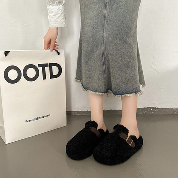 Ženske zimske papuče s umjetnom vunom, gornji dio od velura, gumasti potplat, udoban slip-on model (Jesen 2024)