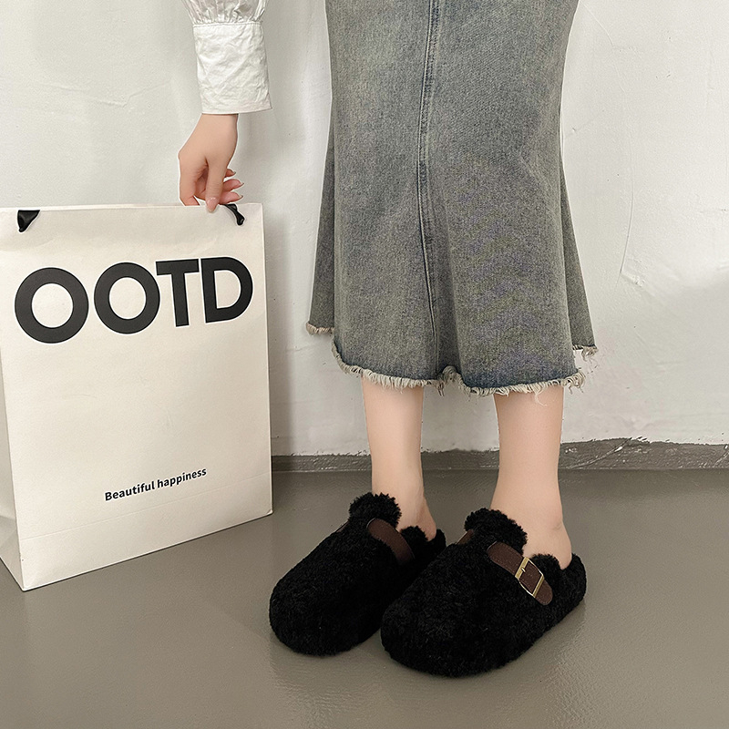 Ženske zimske papuče s umjetnom vunom, gornji dio od velura, gumasti potplat, udoban slip-on model (Jesen 2024)