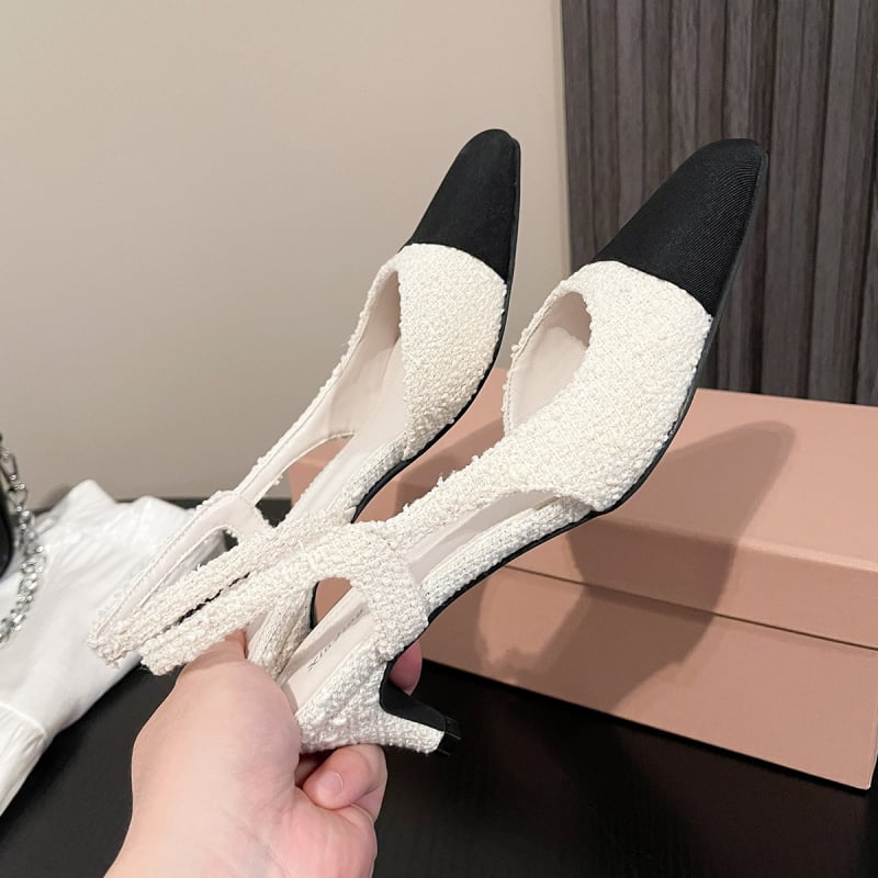 Dámske sandále so štvorcovým tvarom špičky, textilný horný materiál, stredne vysoký hrubý podpätok, PU stielka