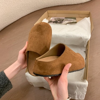Ženske slip-on cipele s debelom platformom, gornji dio od ultrafibera, gumena potplata, okrugli vrh prsta