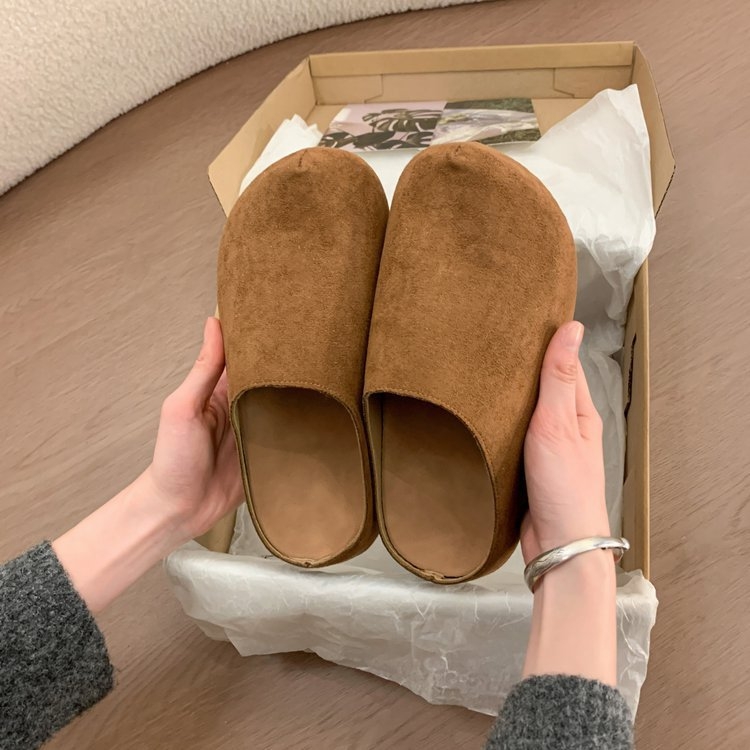 Ženske slip-on cipele s debelom platformom, gornji dio od ultrafibera, gumena potplata, okrugli vrh prsta