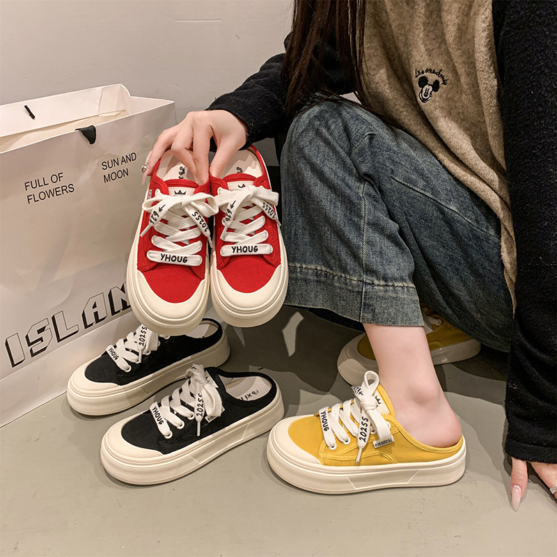 Ženske slip-on cipele s debelom potplatom; gornji materijal: Super Fiber; unutarnji materijal: Super Fiber; potplat: guma; oblik vrha: okrugli; stil: ležerno