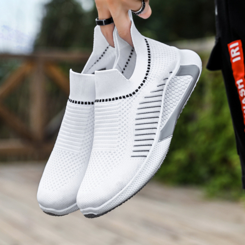 Muške Slip-On tenisice s prozračnim mrežastim gornjim dijelom, gumom potplatom, ravna peta