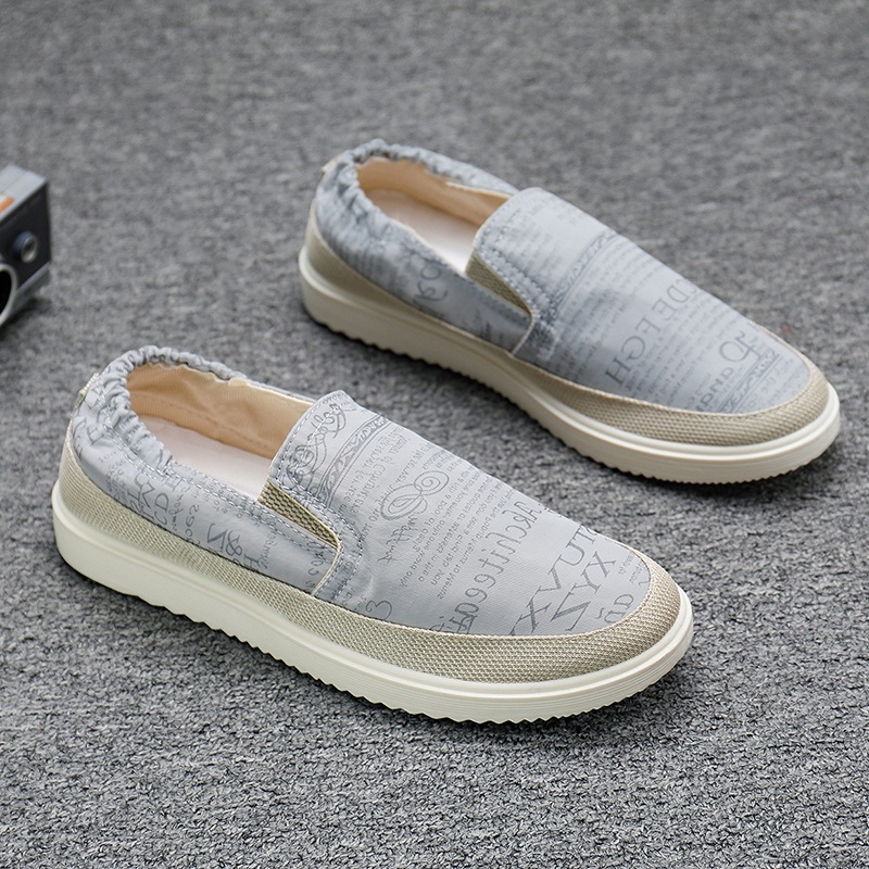 Muške prozračne ljetne slip-on tenisice od platna, okrugli nos, platnena gornja stranica, niski profil, gumena potplat