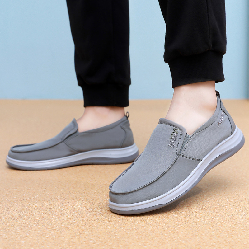 Muške slip-on platnene tenisice, prozračne gornje, mrežasta podstava, PU đon, okrugli vrh, niski otvor, proljeće-jesen