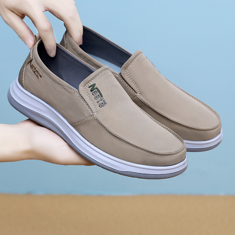 Muške slip-on platnene tenisice, prozračne gornje, mrežasta podstava, PU đon, okrugli vrh, niski otvor, proljeće-jesen