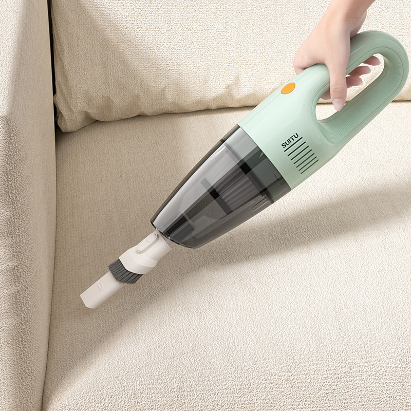 Aspirator portabil pentru mașină; aspirație 3500 Pa; putere 120 W; tensiune 7,4 V; mod de alimentare: încărcare