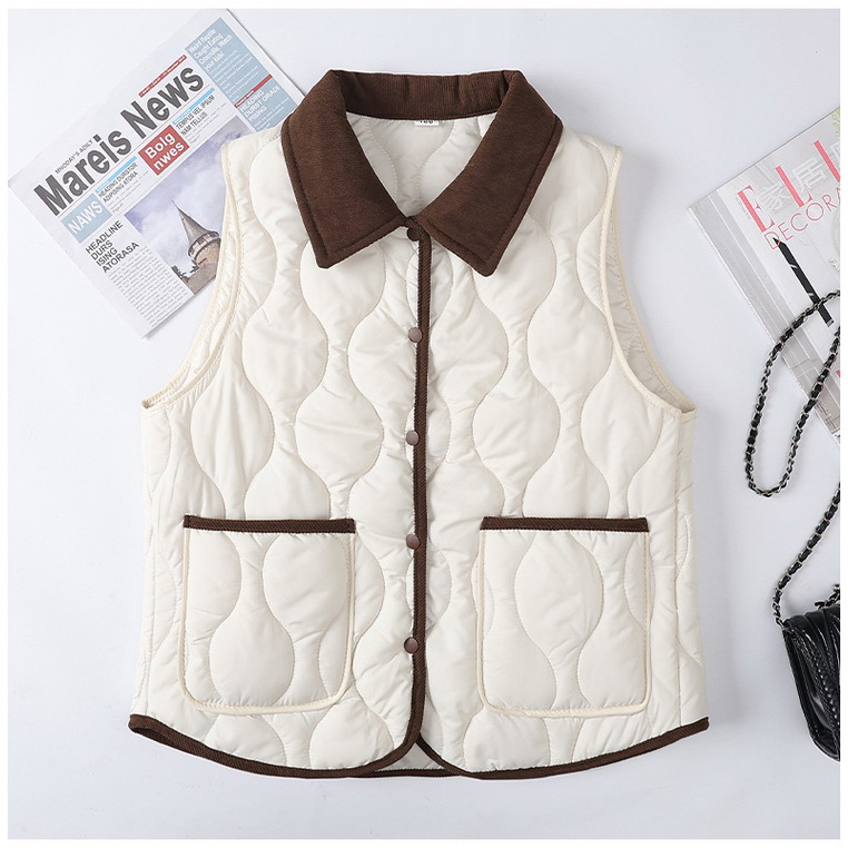 Quiltani prsluk s punom od pamuka za žene srednje i starije dobi, jesen 2025, poliester tkanina, srednja duljina