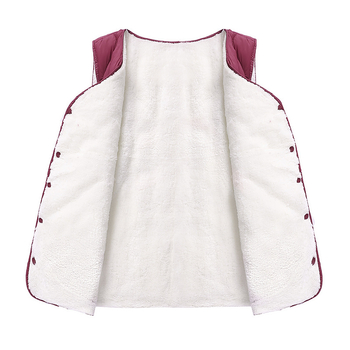 Női mellény meleg béléses szőrme és vállvédő párnázattal, poliészter anyag, 70–80% poliészter, 2023 ősz