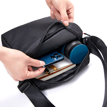Muška torba za rameno – Oxford platno, Vodootporna, Kompatibilna s 10-inčnim prijenosnikom, Marka Mika Nu, Crossbody stil