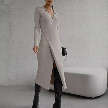 Hepburn stil haljina-sviter s dubokim V izrezom, uski kroj, duga duljina, poliester