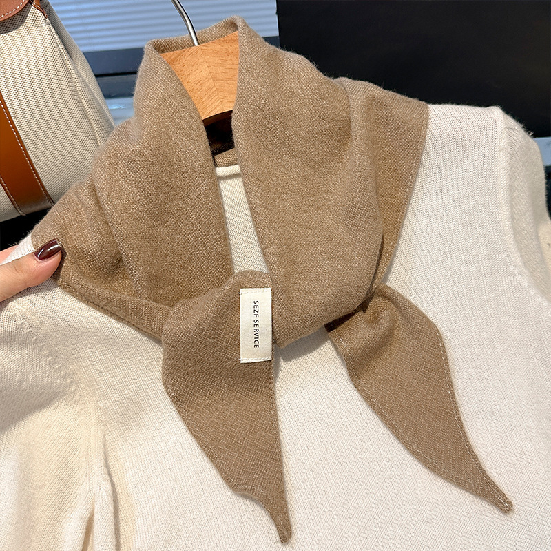 Pleteni šal s dijamantnim uzorkom za žene, jesen/zima, topao, višenamjenski mali šal (Warp knitting; Plain weave; Keep warm; Jinhua; Polyester fiber)