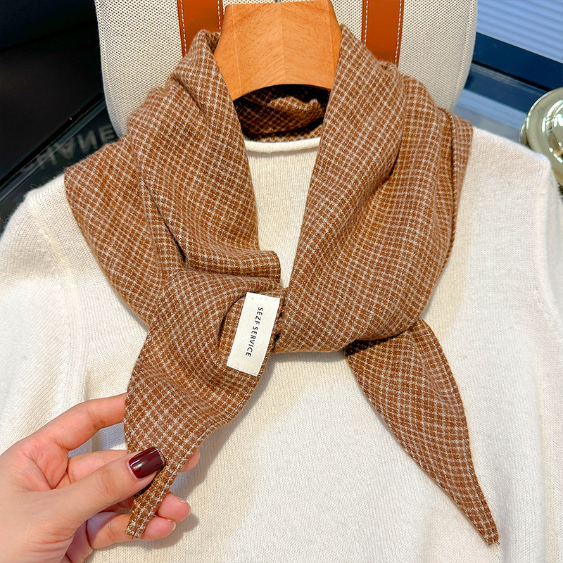Pleteni šal s dijamantnim uzorkom za žene, jesen/zima, topao, višenamjenski mali šal (Warp knitting; Plain weave; Keep warm; Jinhua; Polyester fiber)