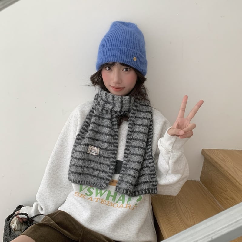 Šal od vunene pređe s warp-knit tehnikom, zadržava toplinu zimi, stil influencerice