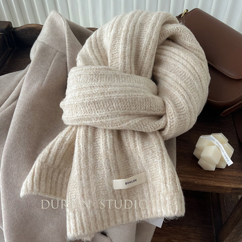 Koreai stílusú gyapjú kötött sál - Warp kötés; Melegen tart; Téli viselet; 71-80% anyagösszetétel