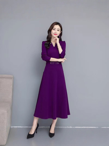 Női poliészter ruha, őszi 2025 kollekció, középméret hossz, hosszú ujjú, elegáns munkahelyi stílus, panelos dizájn, szövet összetétel 80-90% poliészter