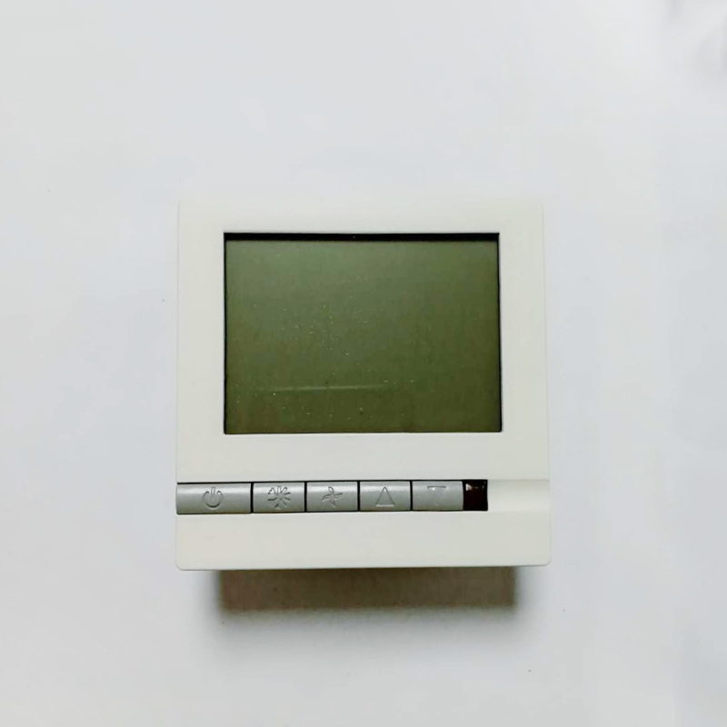 Električni grijaći aktuator za ventile s LCD pločom za upravljanje, PVC kućište, glavni promjer cijevi 32 mm, grana 30 × 1,5 mm, radna temperatura 100°C