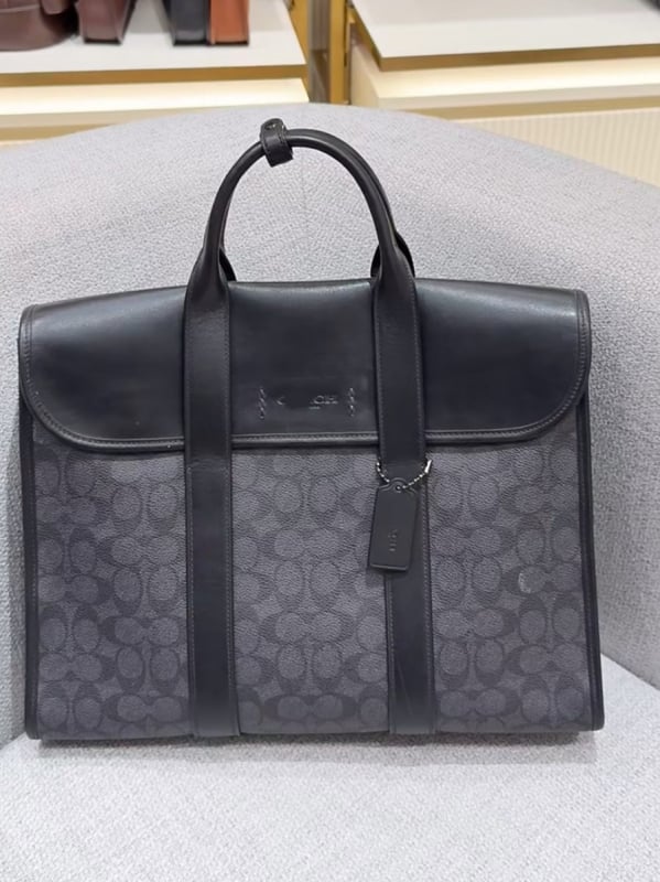 Valódi bőr üzleti aktatáska utazáshoz, első réteg marhabőr, belső bőr belső, letisztult dizájn, 2025 tavaszi kiadás